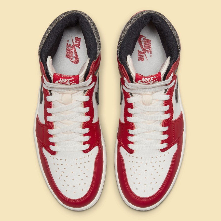 Air Jordan 1 Retro High OG
"Chicago Lost and Found"