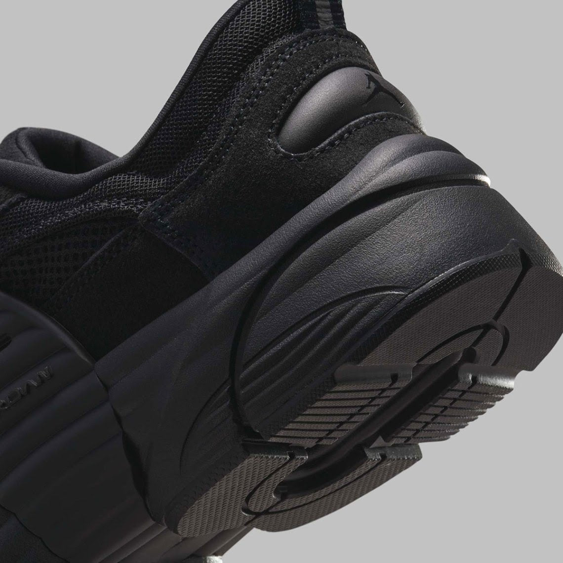 Jordan Trunner O/S "Black Cat"