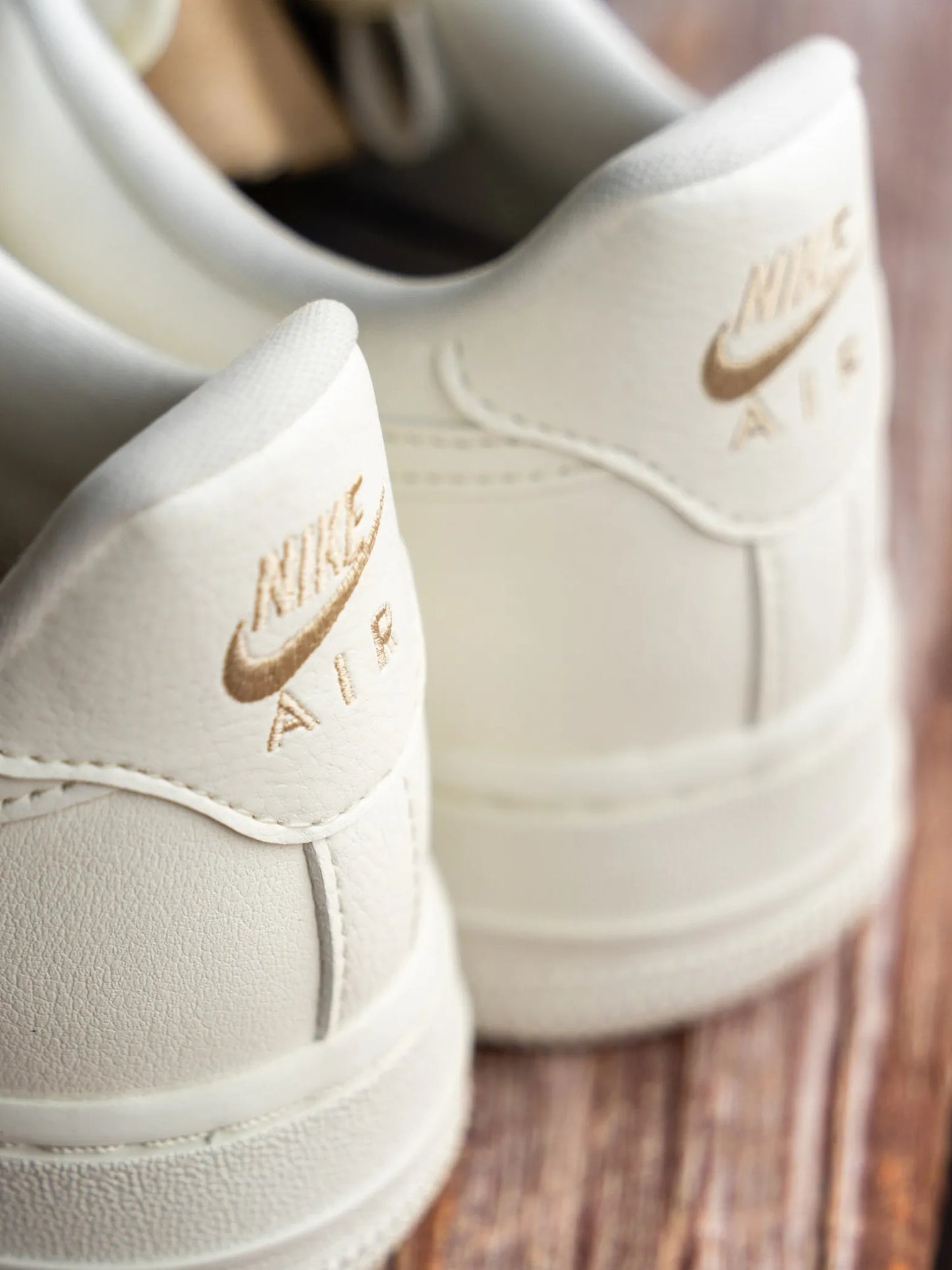 Air Force 1 '07 LX CN
"Sail Gold Mini Swooshes" (Women's)