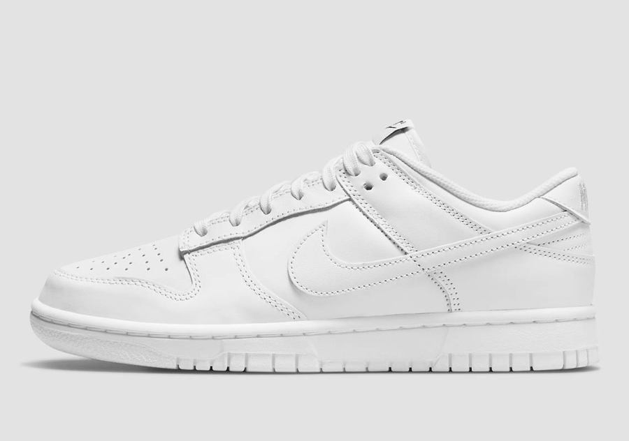 Nike Dunk Low "Triple White" (2021)