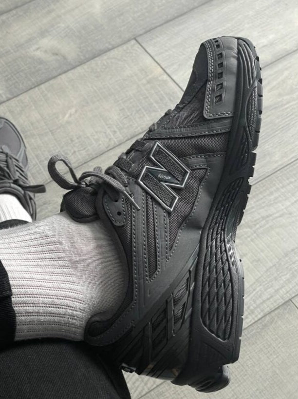 New Balance 1906R
"Cordura Magnet"