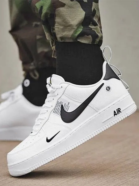 Air Force 1 Low Utility
"White Black"