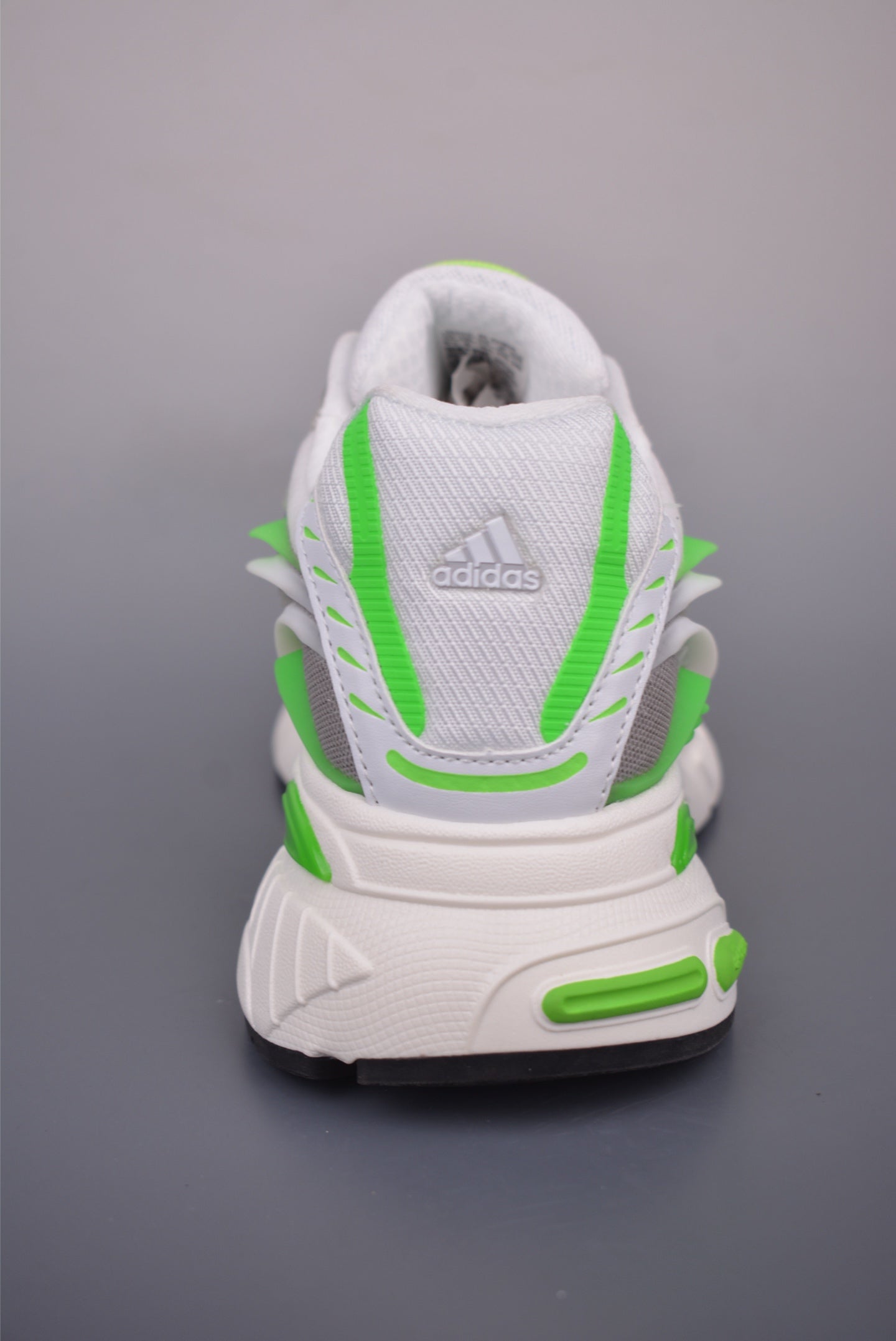 Adidas Adistar Jellyfish x Pharrell Williams 