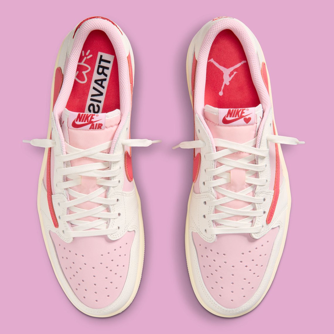 Air Jordan 1 Retro Low OG SP
x Travis Scott "Sail Tropical Pink"