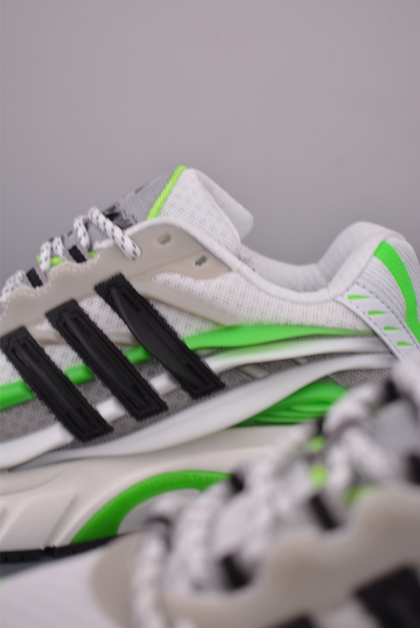 Adidas Adistar Jellyfish x
Pharrell Williams "Real Green"