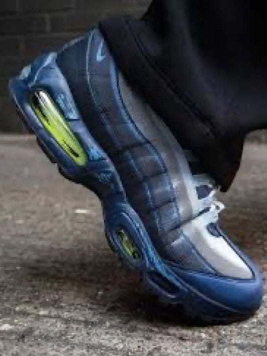 Air Max Muscle 95
"Yu-Gi-Oh! Joey" (Without Promo Card)