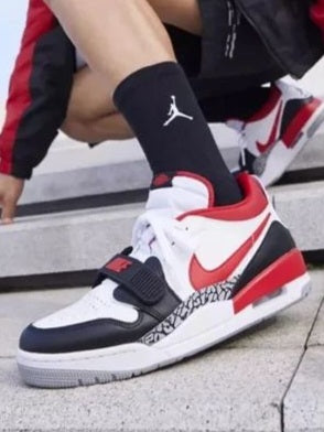 Air Jordan Legacy 312 Low
"Fire Red"