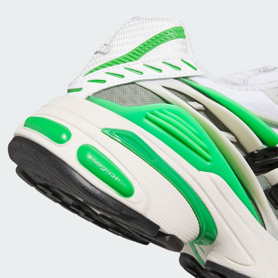 Adidas Adistar Jellyfish x
Pharrell Williams "Real Green"