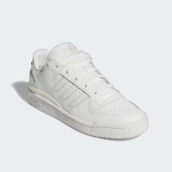Adidas Forum Low CL
"Core White Cloud White Grey"