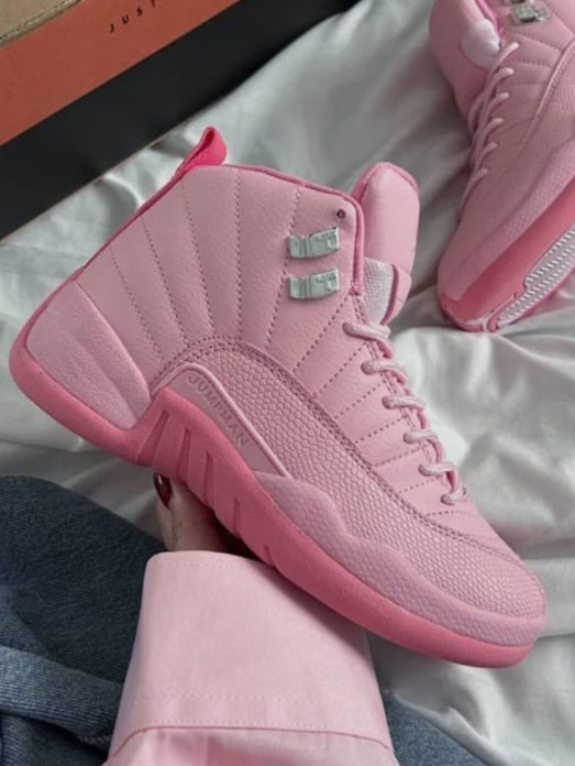 Air Jordan 12 Retro
"Pearl Pink"