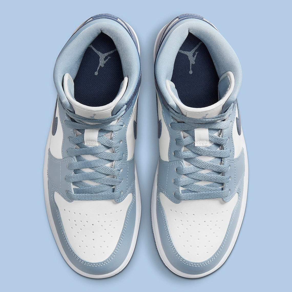 Air Jordan 1 Mid "Diffused Blue" (Women's)