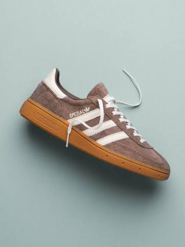 Adidas Handball Spezial
"Earth Strata Gum" (Women's)
