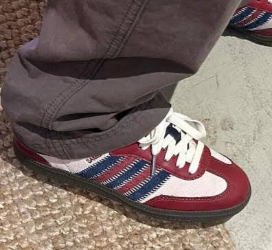 Adidas Samba OG x
Notitle "Maroon"