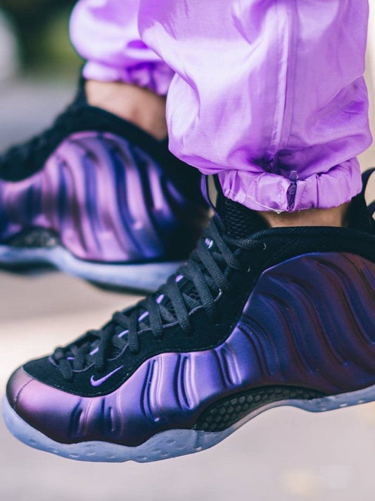 Nike Air Foamposite One
"Eggplant" (2024)