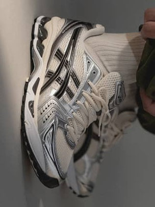 ASICS Gel-Kayano 14
"Cream Black Metallic Plum"