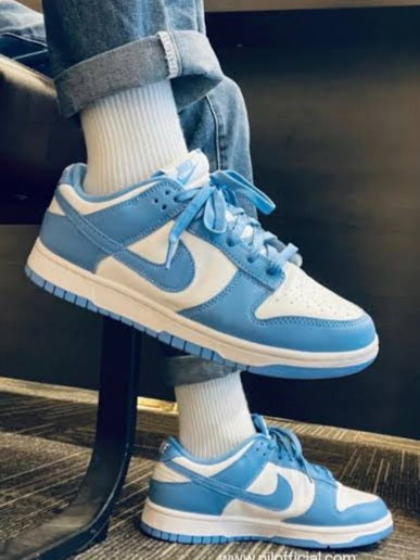 Nike Dunk Low "University Blue" (2021)