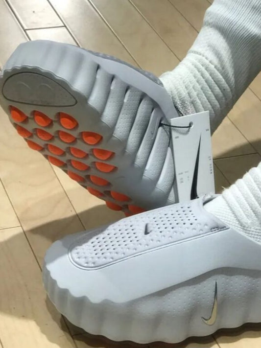 Nike Mind 001 Slide
"Light Smoke Grey"