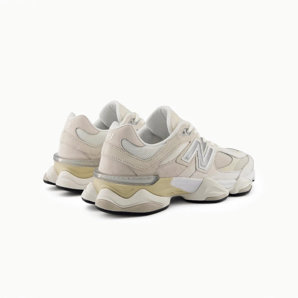 New Balance 9060
"Sea Salt Moonbeam"