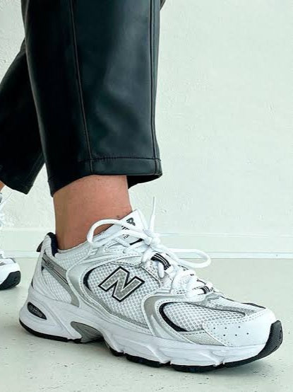 New Balance 530
"White Silver Navy"