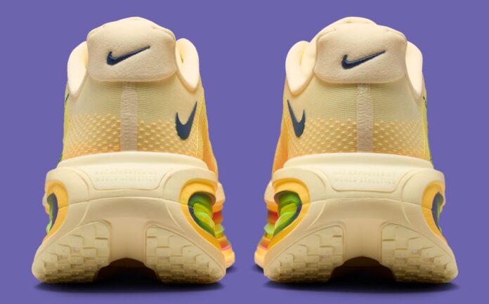 Nike Vomero Premium
"Alabaster"