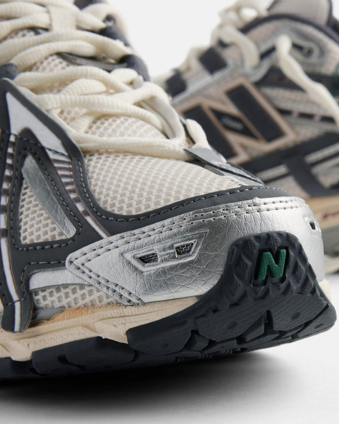 New Balance 1906A
"Tech Explosion"