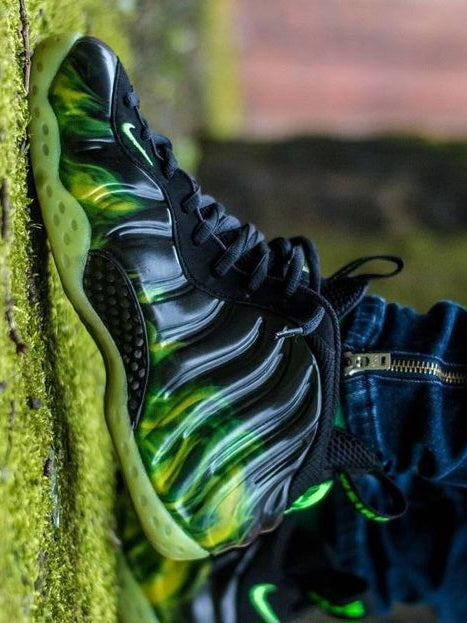 Nike Air Foamposite One
"ParaNorman"