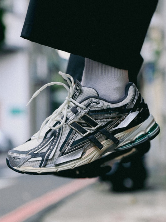 New Balance 1906A
"Tech Explosion"