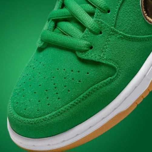 Nike SB Dunk Low Pro
"St. Patrick's Day"