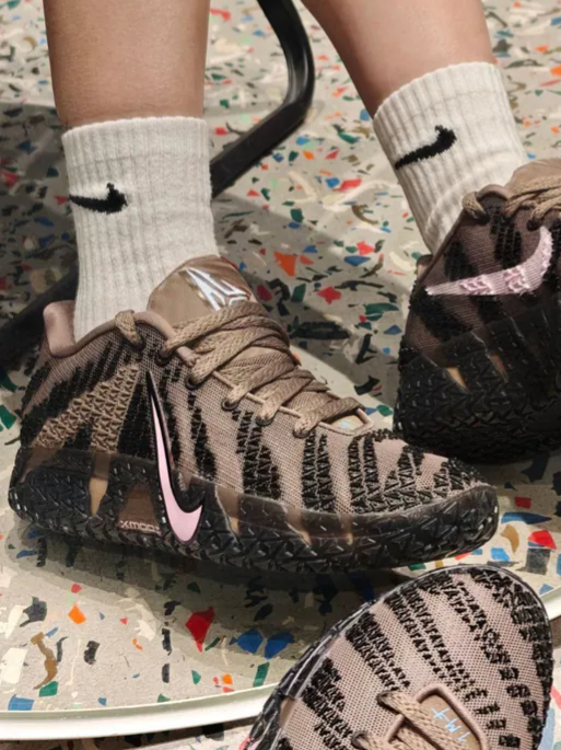 Nike Ja 3 “Showstopper”