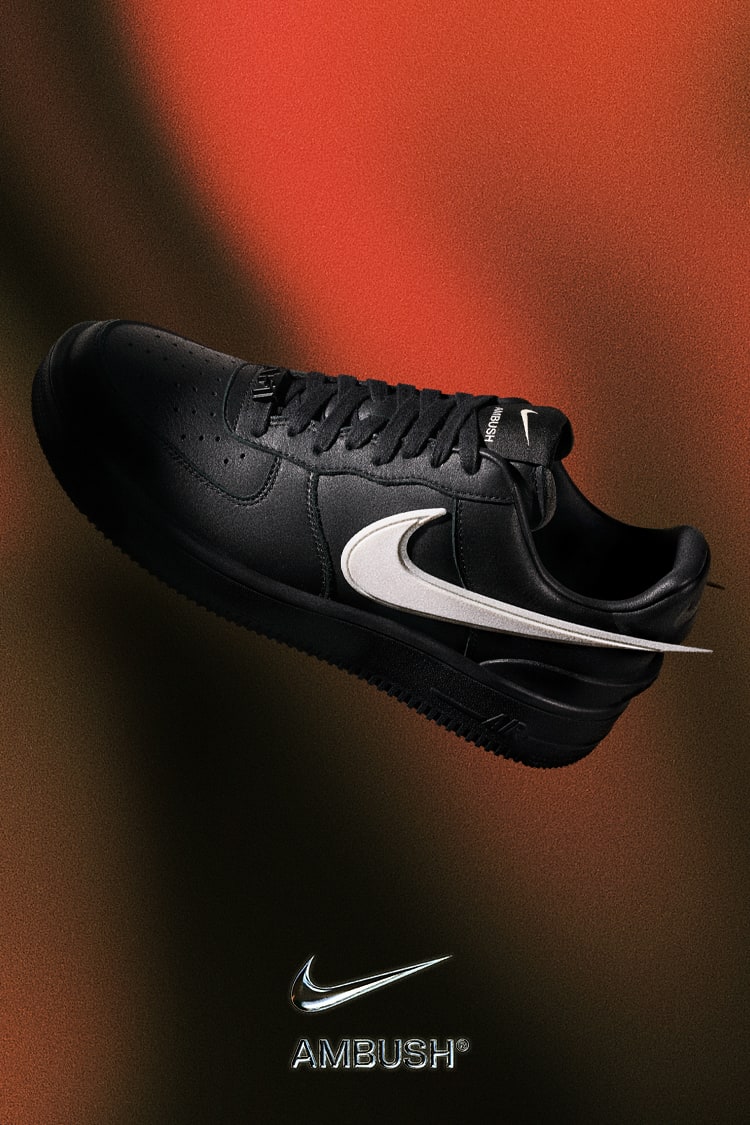 Air Force 1 Low SP x 
AMBUSH "Black"