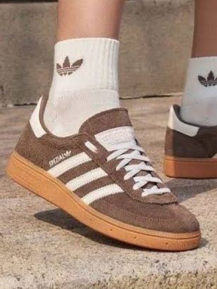 Adidas Handball Spezial
"Earth Strata Gum" (Women's)