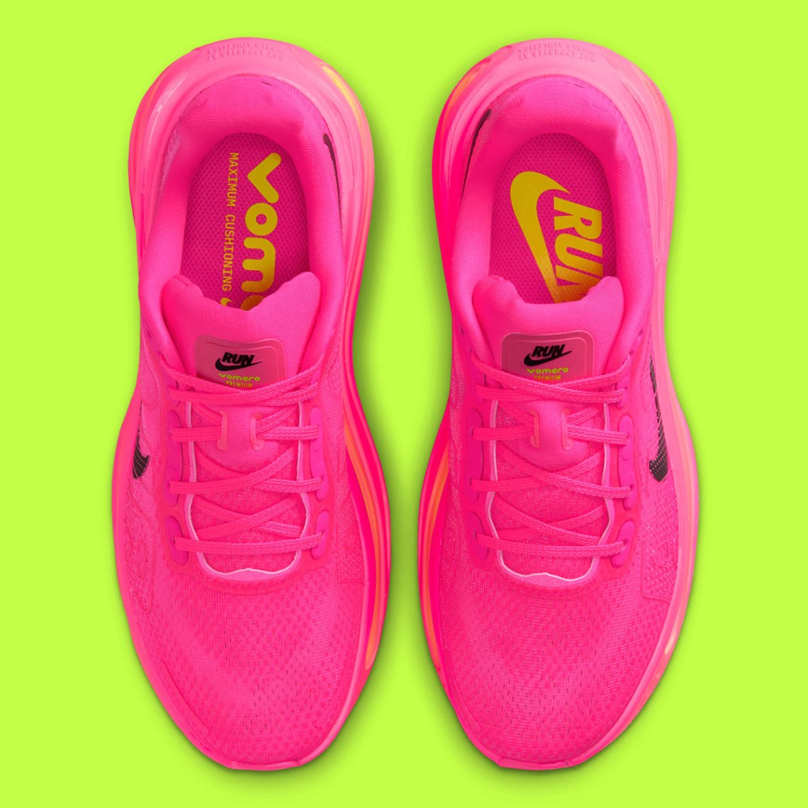 Nike Vomero Premium
"Hyper Pink" (Women's)