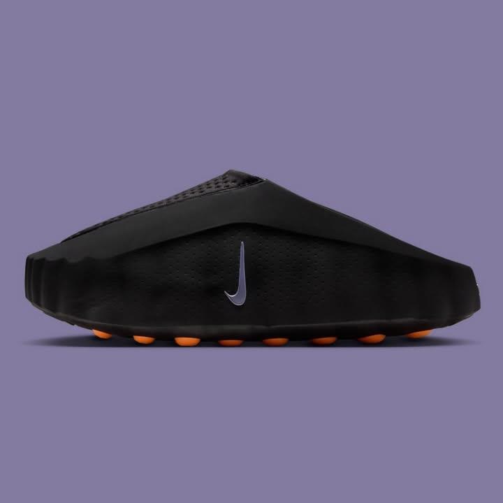 Nike Mind 001 Slide
"Black Chrome"
