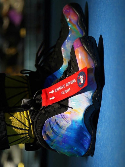 Nike Air Foamposite One
"Big Bang"