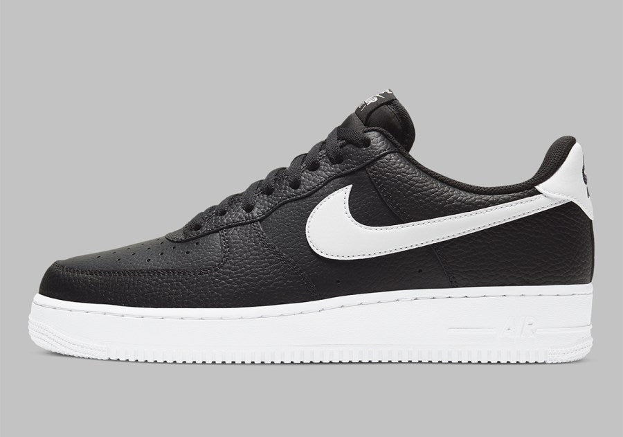 Air Force 1 Low '07 "Black White Pebbled Leather"
