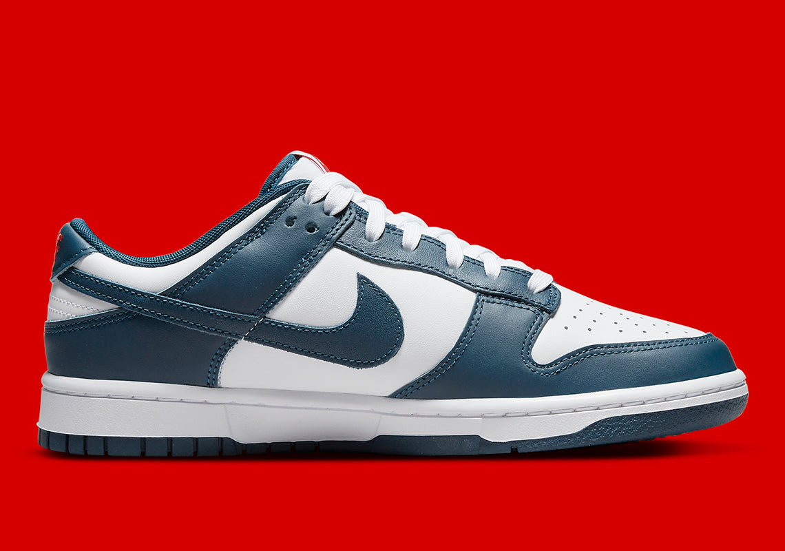 Nike Dunk Low "Valerian Blue"
