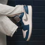 Air Jordan 1 Low "True Blue"