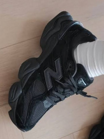 New Balance 9060 "Triple Black"