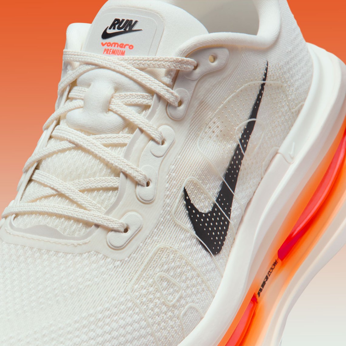 Nike Vomero Premium
"Sail Coconut Milk"