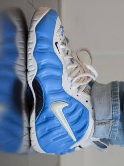 Nike Air Foamposite Pro
"University Blue"