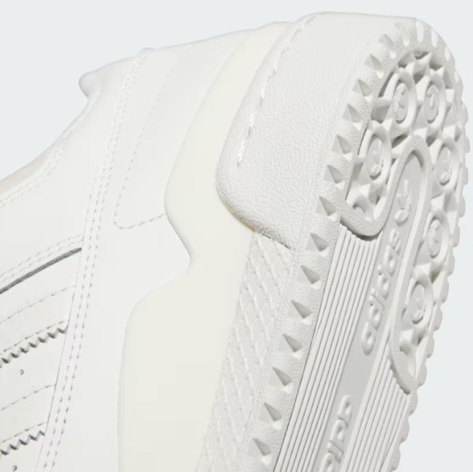 Adidas Forum Low CL
"Core White Cloud White Grey"