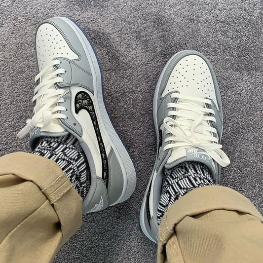 Air Jordan 1 Low "Grey" × Dior