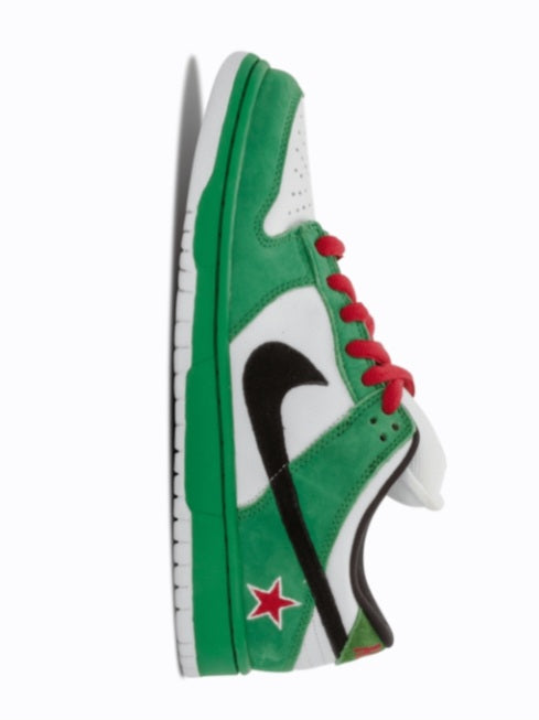 Nike SB Dunk Low
"Heineken"