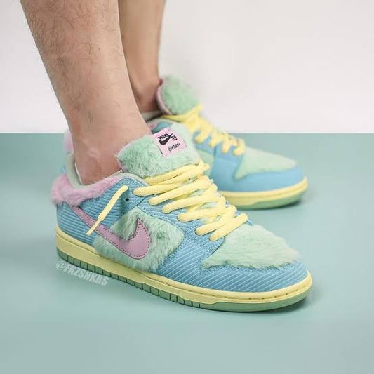 Nike SB Dunk Low
"Verdy Visty"