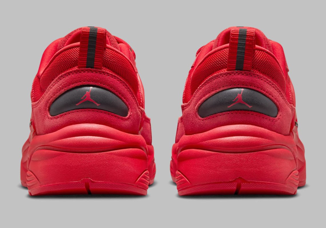Jordan Trunner O/S "University Red"