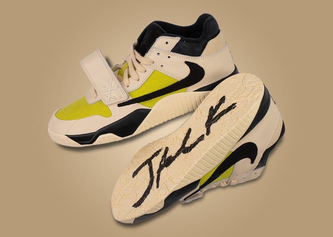 Travis Scott x Jordan Jumpman "Jack TR Muslin"