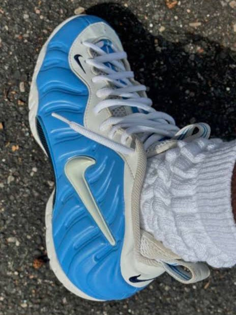 Nike Air Foamposite Pro
"University Blue"