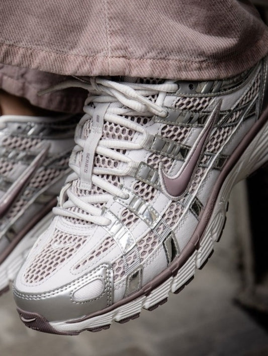 Nike P-6000
"Platinum Violet Vast Grey" (Women's)
