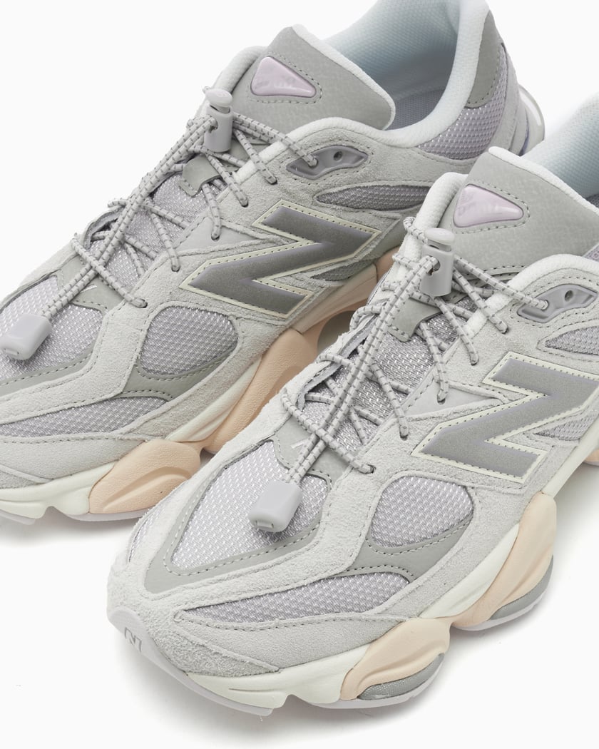 New Balance 9060
"Grey Lilac"