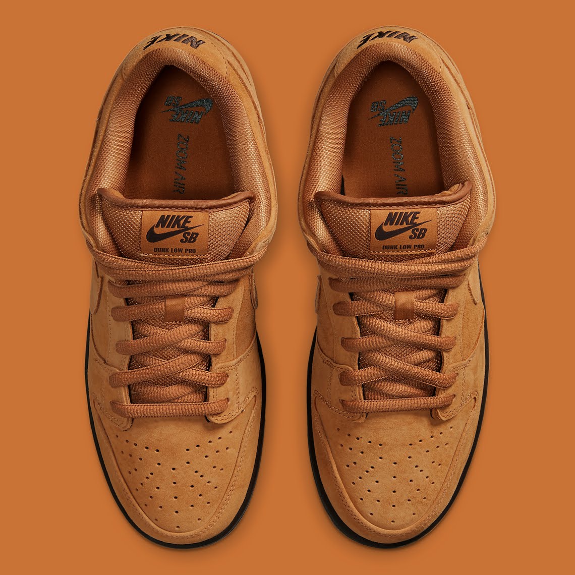 Nike SB Dunk Low
"Wheat"
